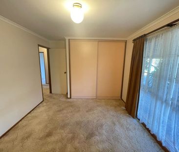 Stylish and Comfortable Living in a Convenient Lavington Location - Photo 3