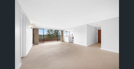 SUPER SPACIOUS APARTMENT! - Photo 3