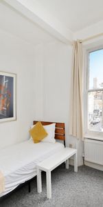 Castletown Road, West Kensington - Photo 4