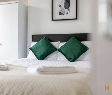 Deane Road, Kensington. - Photo 4