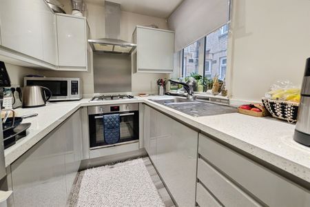 Burlington Mansions, Shirley, SO15 - Photo 4