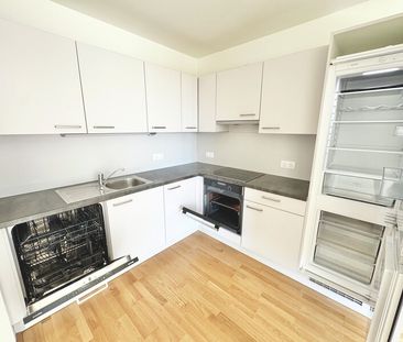 BALKONTRAUM | EXKLUSIVE, HELLE 2 ZIMMER | HOCHWERTIGE AUSSTATTUNG |... - Foto 4