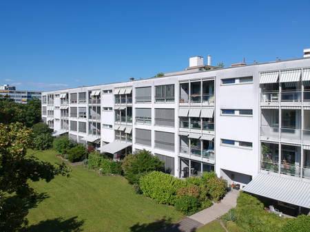 Moderne 4.5-Zimmerwohnung an ruhiger Lage! - Photo 4