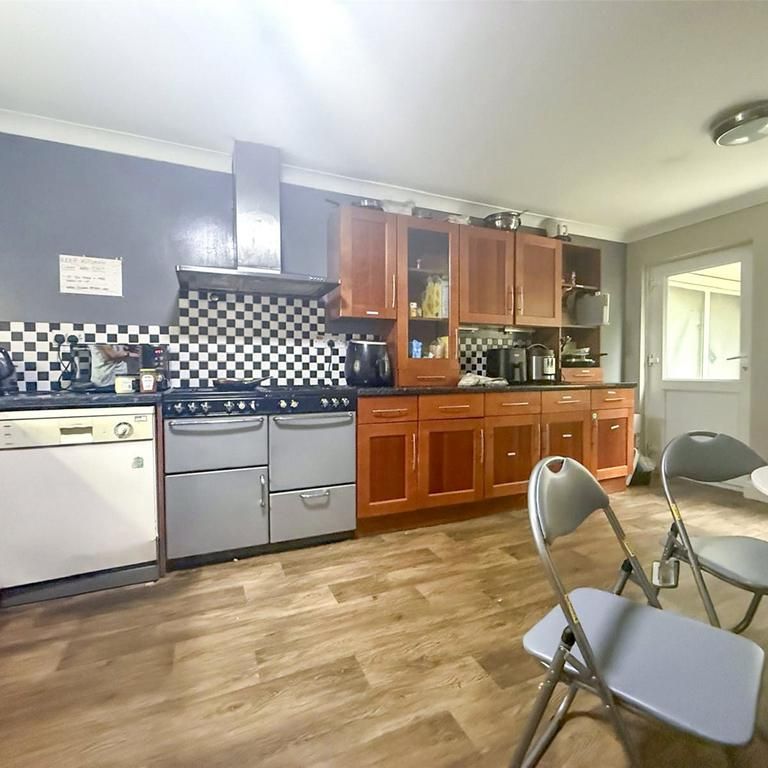 1 bedroom house to rent - Photo 1