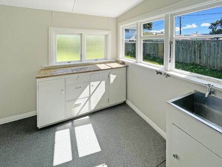 Don't judge a book by it's cover! - Photo 5