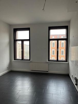 großzügige 3-Raum-Wohnung in der Südvorstadt - Photo 1