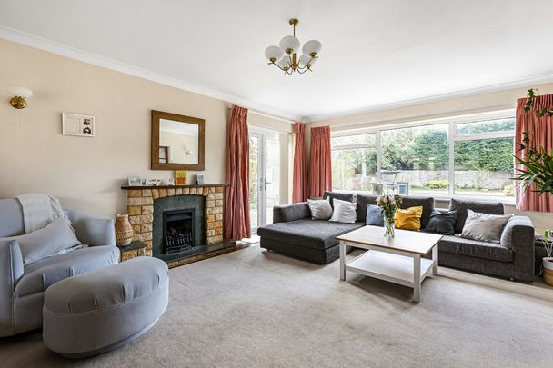 Collens Road, Harpenden, AL5 2AJ - Photo 1
