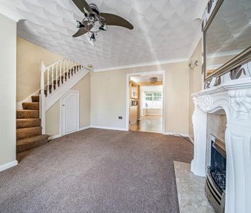 3 bedroom semi-detached house to rent - Photo 4