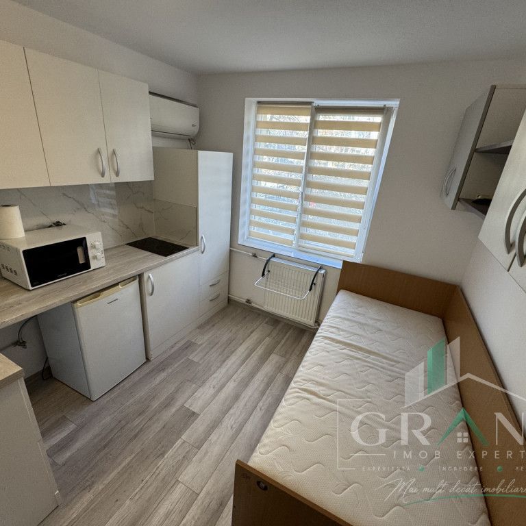 Garsonieră renovată complet | 12 mp | Etaj 1 | Mobilier p - Photo 1