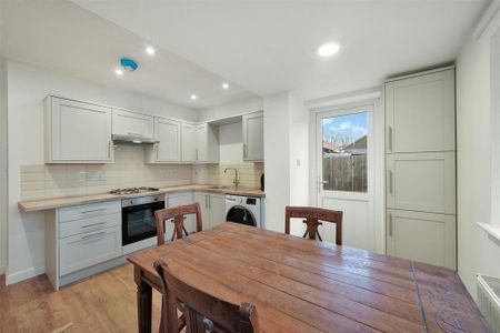 2 bedroom detached bungalow to rent - Photo 5