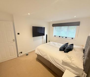 3 bedroom semi-detached house to rent - Photo 6