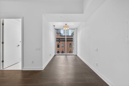 For Lease - 3 Gloucester Street Unit# 512, Toronto, Ontario - Photo 3