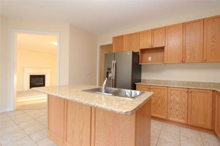 For Lease - 42 Barchard Street, Clarington, Ontario - Photo 3