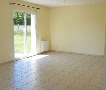 A LOUER Maison 50810 Saint Pierre De Semilly 3 chambres 107 m2 - Photo 2