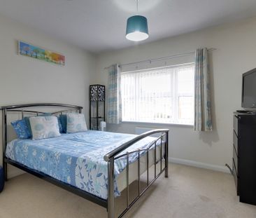 12 Hazel Court - Photo 5