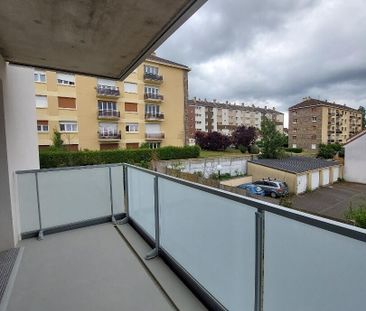 location Appartement T2 DE 48.14m² À PETIT COURONNE - Photo 4