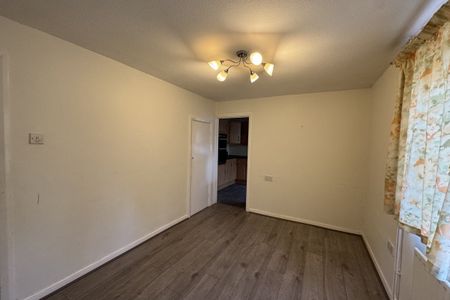 Court Lodge Road, Horley - Photo 3