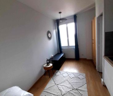 Appartement Valenciennes 1 pièce(s) 14 m2, - Photo 2