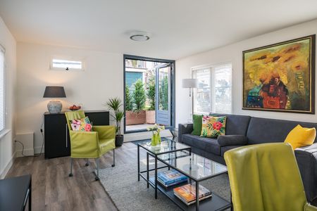 Luxury Houseboat-Apartment Greenwater - Photo 3