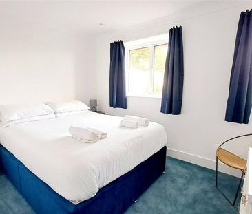 3 bedroom detached house to rent - Photo 5