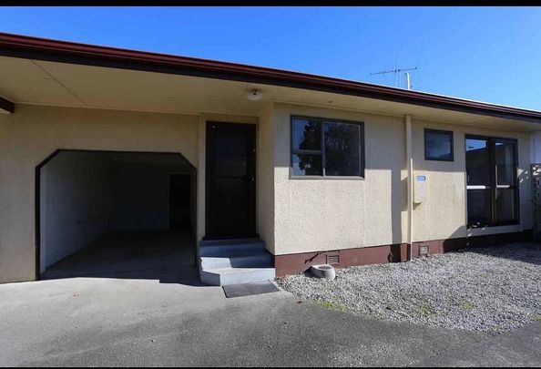 Good location - Photo 1