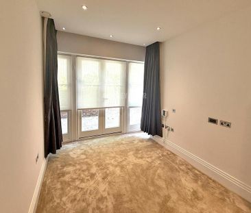 3 bedroom apartment to rent - Photo 2