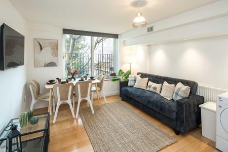 Pilton Place - Photo 2