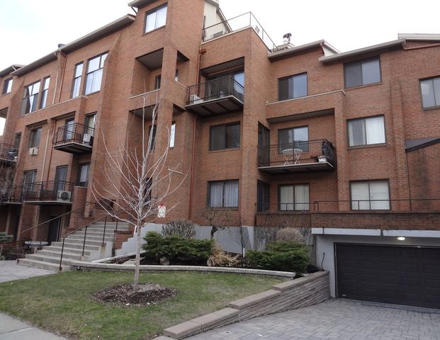 À louer / Appartement - Photo 1