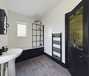 3 bedroom terraced house to rent - Photo 1