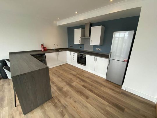 2 bedroom flat to rent - Photo 1