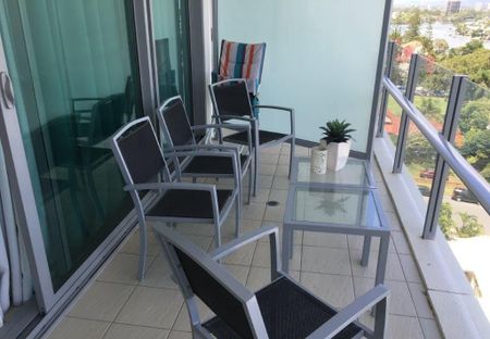 Furnished One Bedroom In Surfers Paradise! - Photo 4