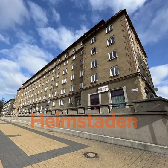 Pronájem bytu 3+1 74 m - Photo 1