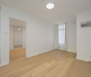 8/10 Union Street, Northcote - Photo 3