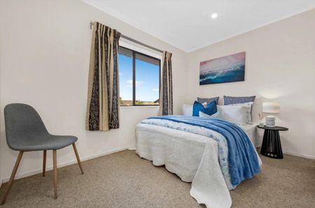 Single-Level 3 bedrooom & Study - Photo 3