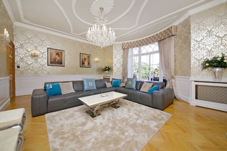 Hadley Green Road, Barnet - Photo 2