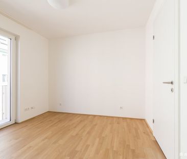 Exklusive Zwei Zimmerwohnung - Lichtdurchflutet - Charmante Details... - Foto 1