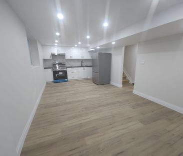 For Lease - 43 Patterson Avenue, Brantford, Ontario - Photo 3