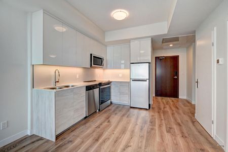 For Lease - 60 Frederick Street Unit# 813, Kitchener, Ontario - Photo 5