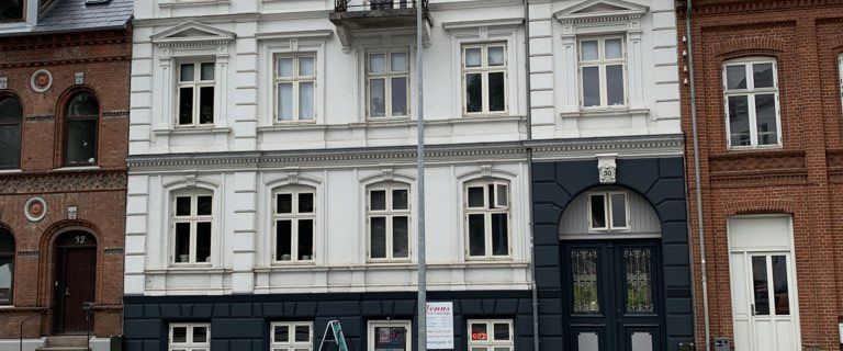 4 værelses lejlighed på 112m2 med altan - Photo 1