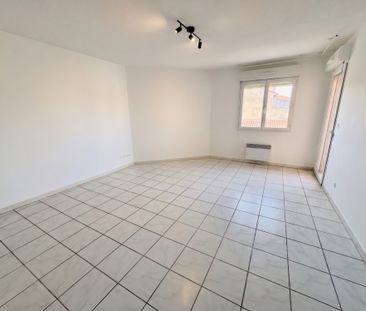 Location Appartement 2 pièces 42m² ROMANS SUR ISERE 26100 - Photo 1