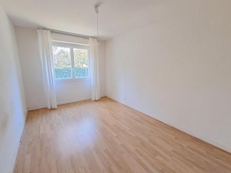 Location Appartement 3 pièces 68m² NANTES 44000 - Photo 3