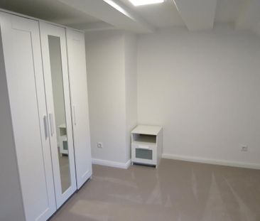 Schöne möblierte 2-Zi.-Whg in Bestlage (im Grünen/800m ZOB/Autos - Photo 5