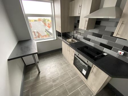 Studio to rent - Photo 3