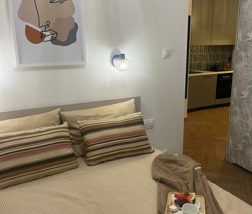 PRZEPIĘKNY APARTAMENT – WOLNY OD KWIETNIA - Photo 2