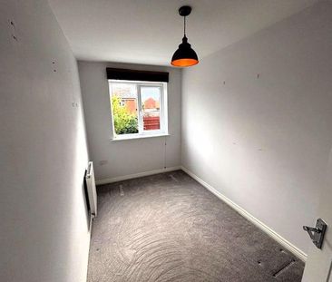 3 bedroom detached house to rent - Photo 2