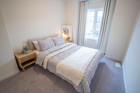 For Lease - 305 Garner Road Unit# 114, Hamilton, Ontario - Photo 3