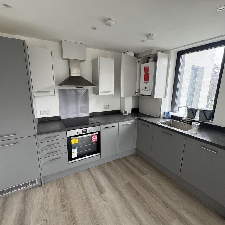 1 bedroom flat to rent - Photo 1