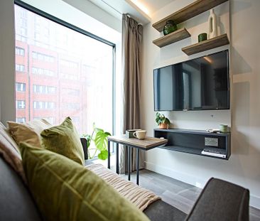 Studio to rent - Photo 1