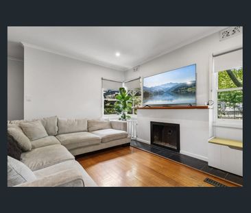 Charming Weatherboard Living in a Quiet, Convenient Location - Photo 1