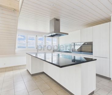 Generous 3.5-room penthouse apartment in Günsberg modern living com... - Photo 5